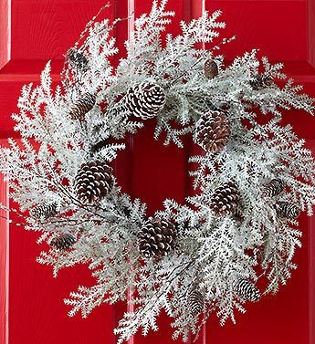 Winter Snowfall Wreath